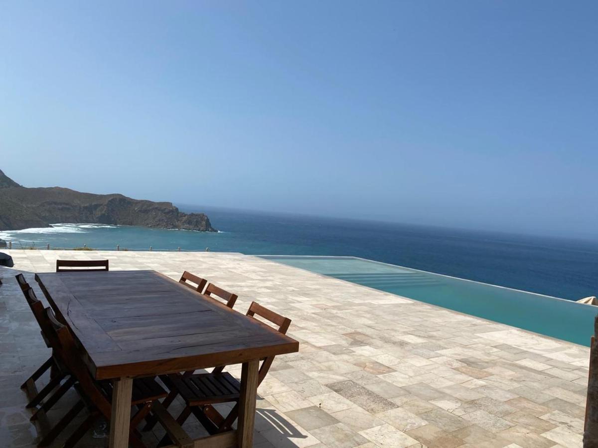 Villa Al Hoceima Pres Tala Youssef & Boumehdi 外观 照片
